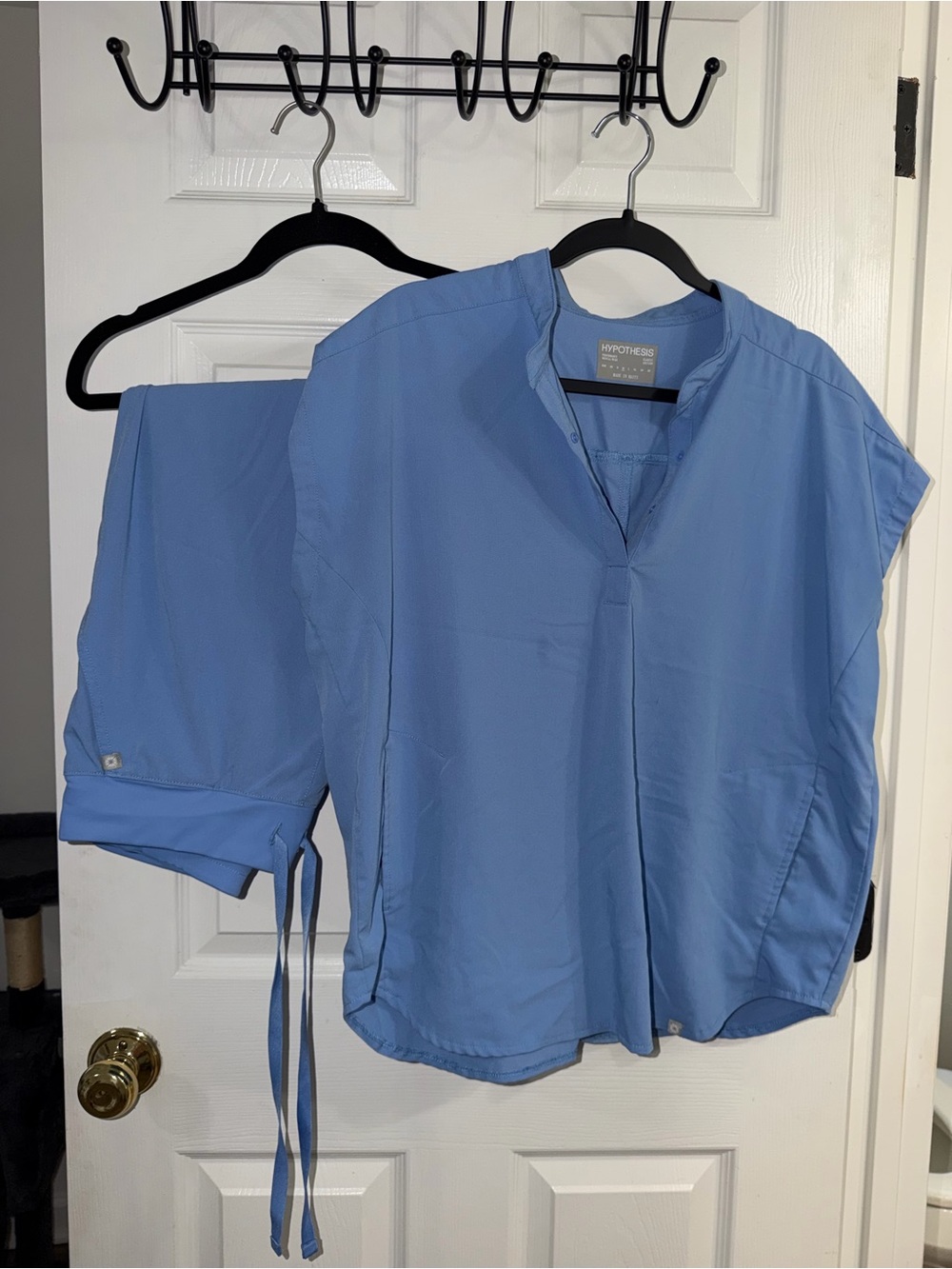 Cecil Blue Hypothesis Scrub Set